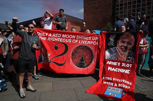 【英超】提前4轮夺冠！萨拉赫破门，利物浦5比1热刺