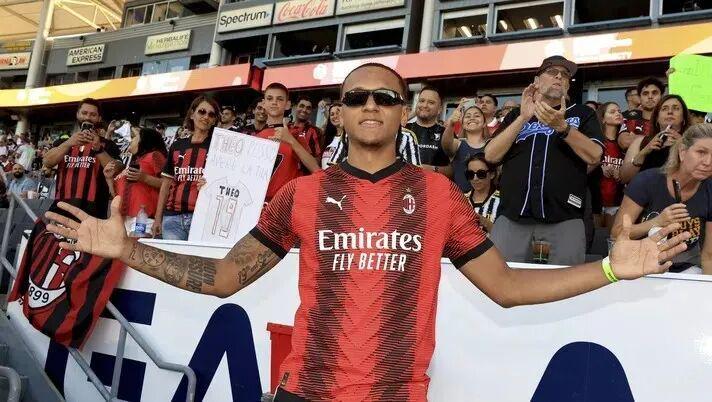 NBA球星班凯罗丨我支持米兰